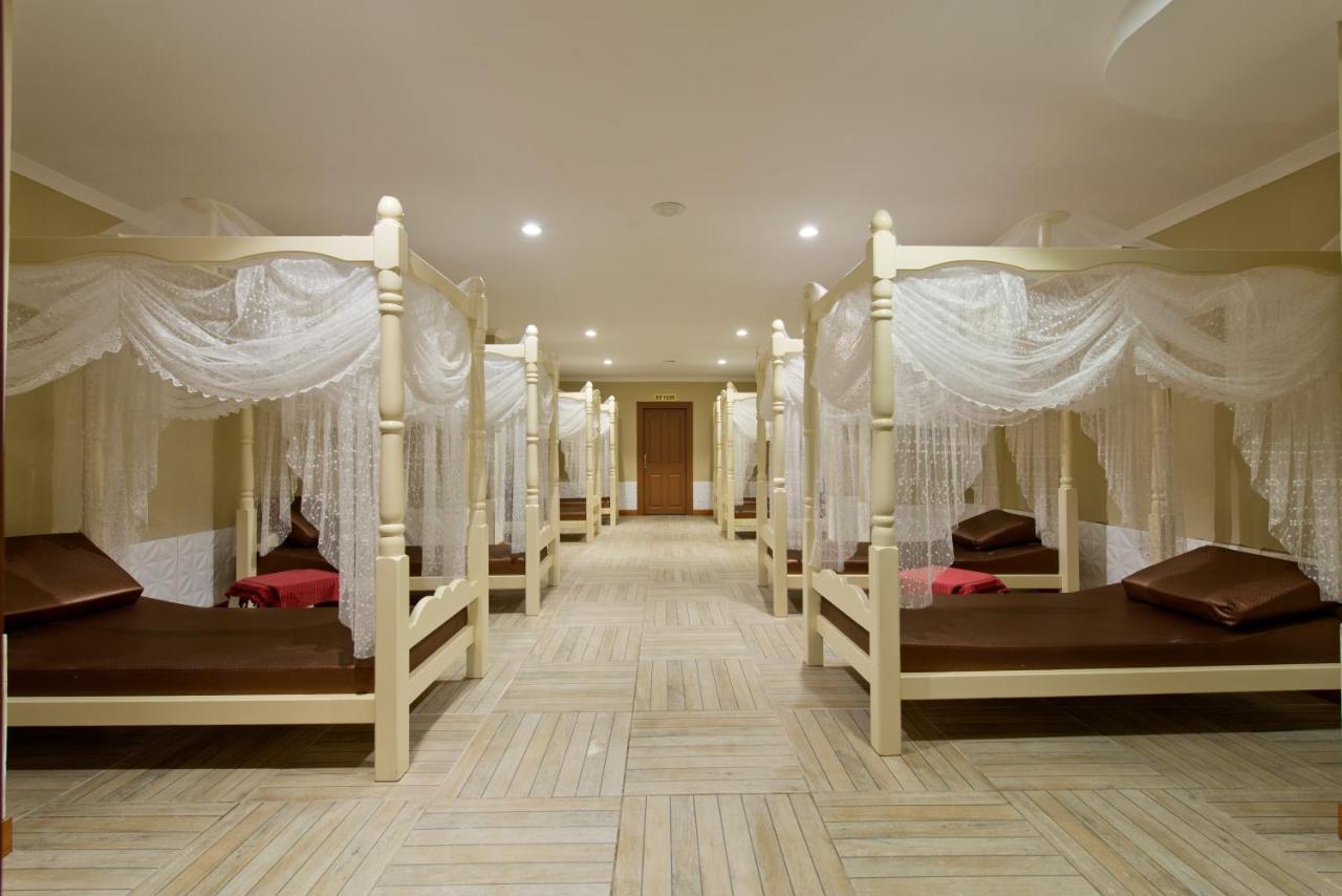 Oz Hotels Incekum Beach Resort & Spa Hotel Okurcalar Esterno foto